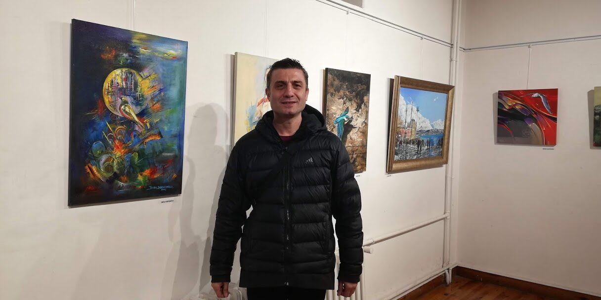 Sergi açılışı veya sergi salonundan fotoğraf (024)